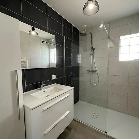 Maison Spacieuse A 350m De La Plage, 5 Chambres, Calme - Fr-1-323-489 *