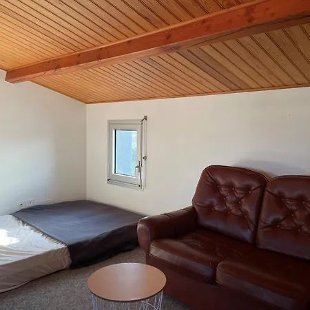 Hébergement de vacances Maison Familiale Spacieuse, 5 Chambres, à 350m De La Des Demoiselles, Calme Et Confort - Fr-1-323-489 Saint-Hilaire-de-Riez