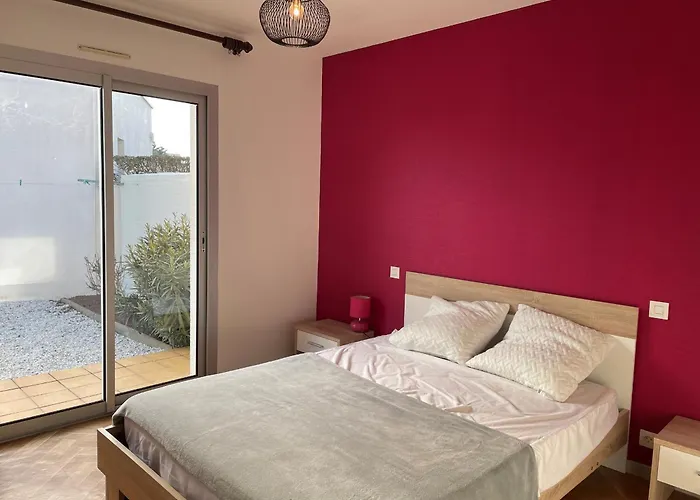 펜션 Maison Spacieuse A 350m De La Plage, 5 Chambres, Calme - Fr-1-323-489 생 힐레르 드 리에