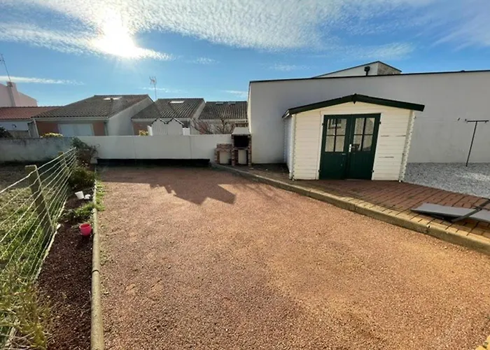 펜션 Maison Spacieuse A 350m De La Plage, 5 Chambres, Calme - Fr-1-323-489 생 힐레르 드 리에